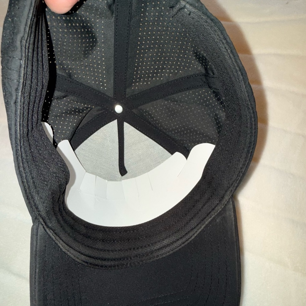 ALO Performance District Trucker Hat - Picture 7 of 10